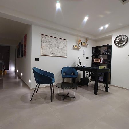 Don Turi - Charming Room Giardini Naxos Exterior photo