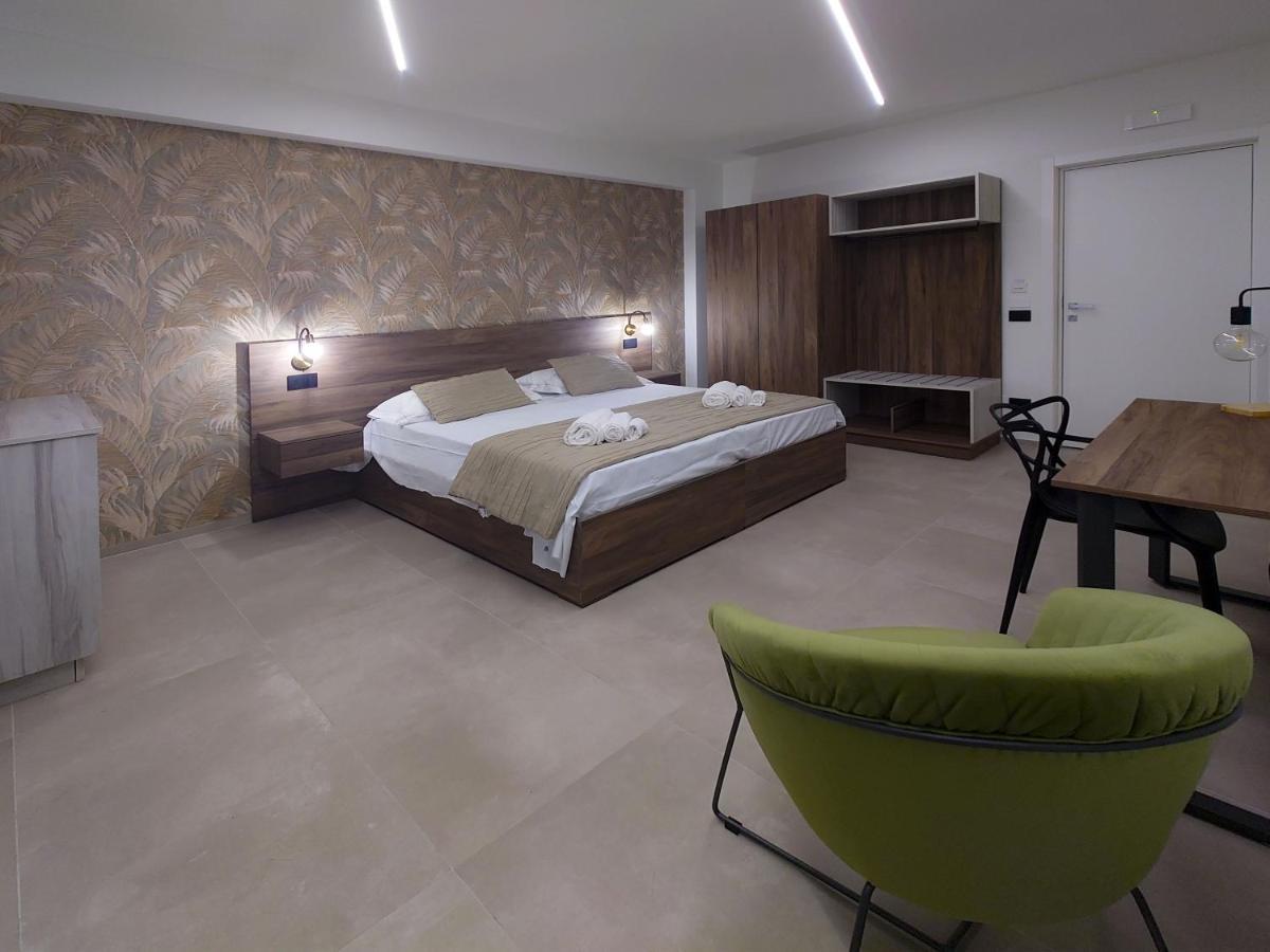 Don Turi - Charming Room Giardini Naxos Exterior photo